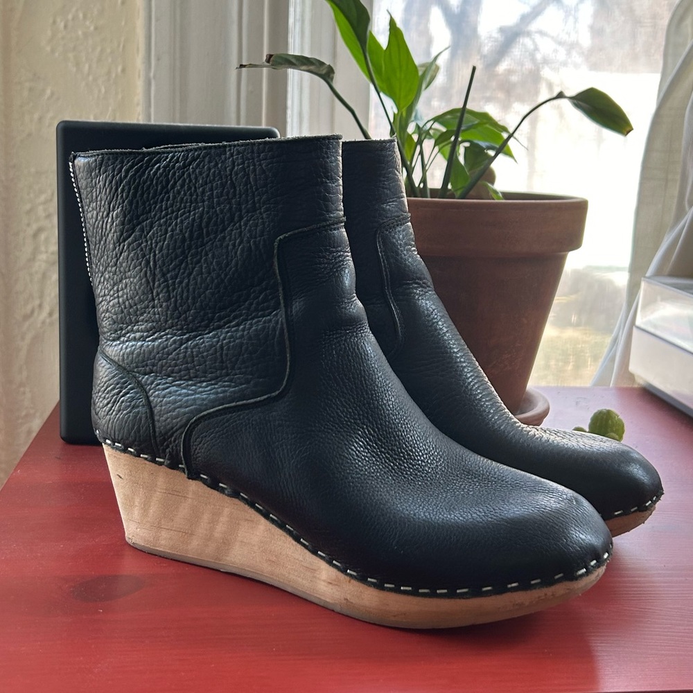Handmade Zip-up Wooden Wedge Black Leather Ankle Boots